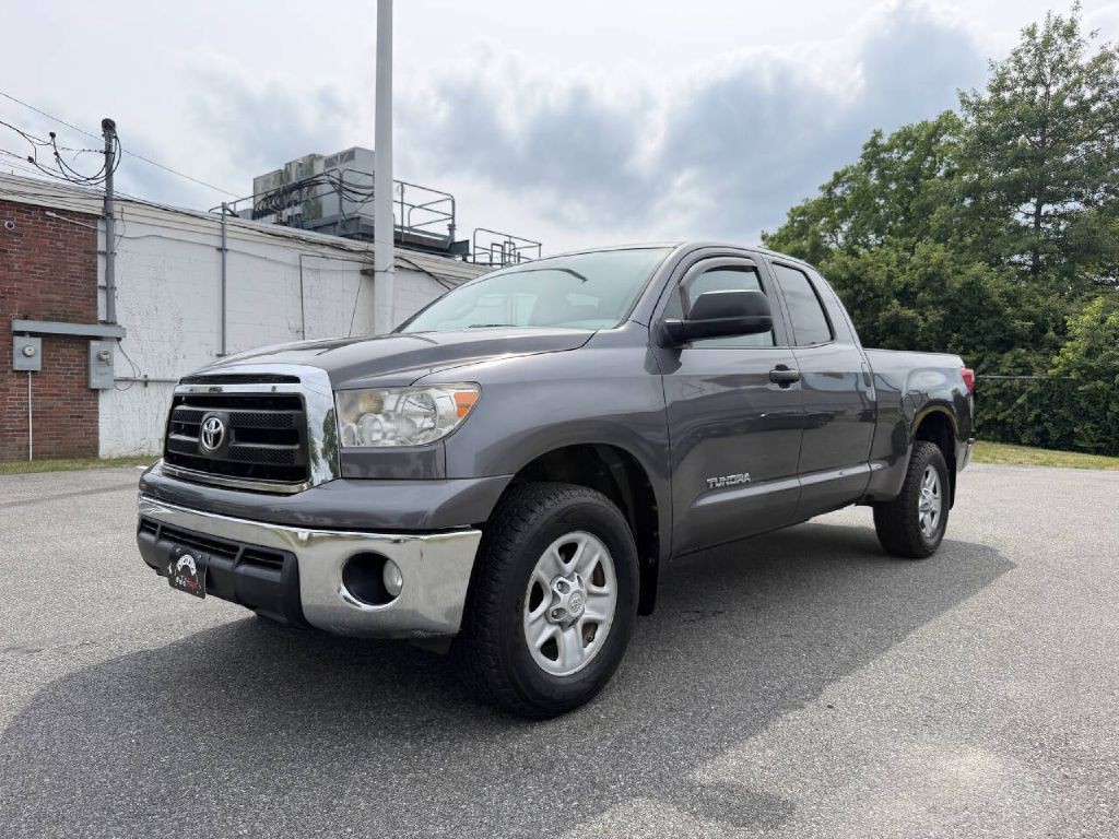 2012 Toyota Tundra Image 2