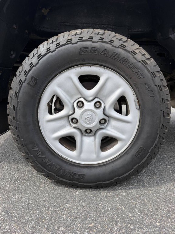 2012 Toyota Tundra Image 16