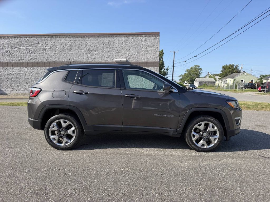 2019 Jeep Compass Image 5