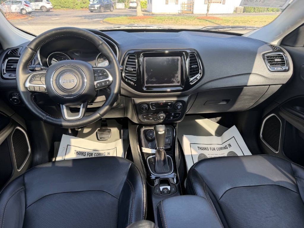 2019 Jeep Compass Image 12