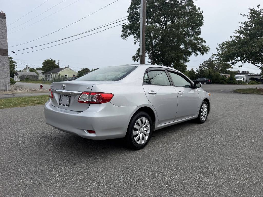 2012 Toyota Corolla Image 6