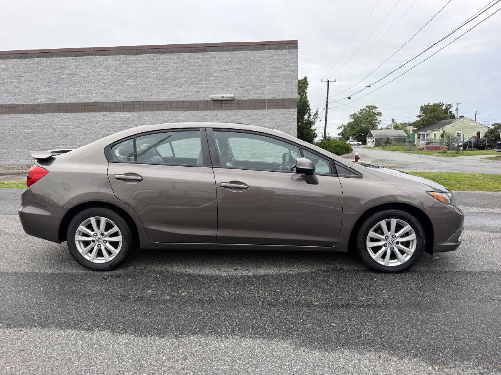 2012 Honda Civic Image 5