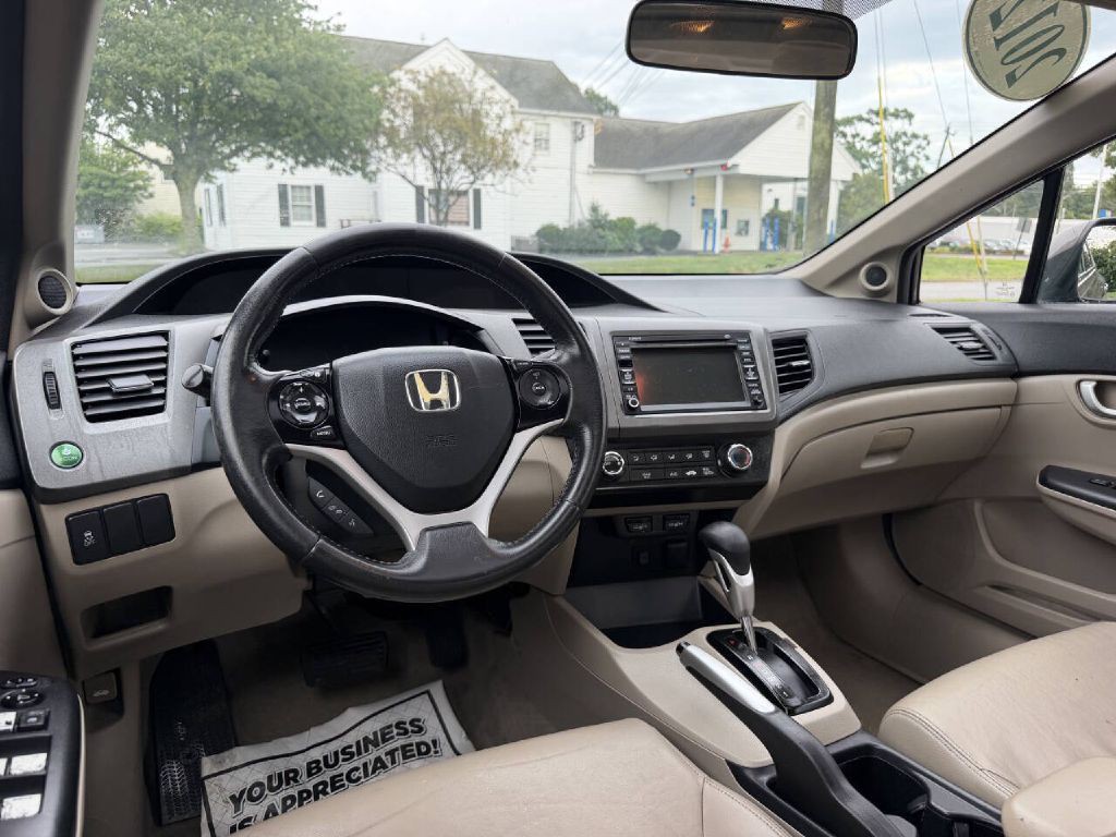 2012 Honda Civic Image 10