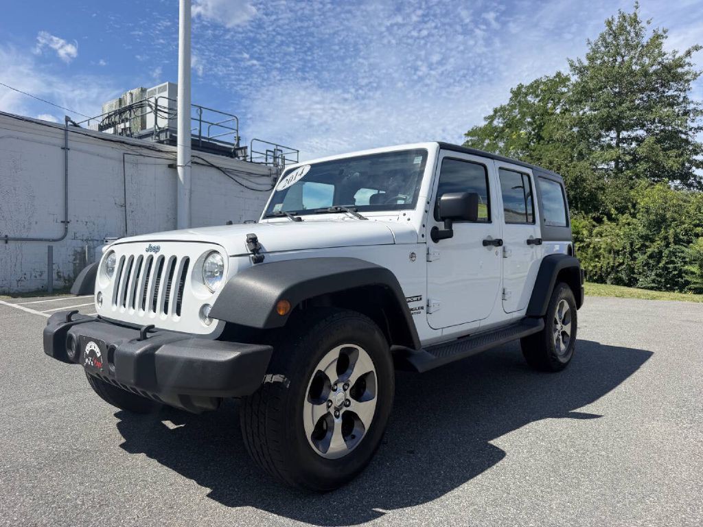 2014 Jeep Wrangler Unlimited Image 2