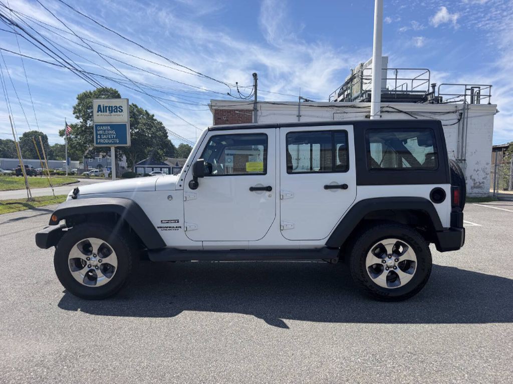 2014 Jeep Wrangler Unlimited Image 9