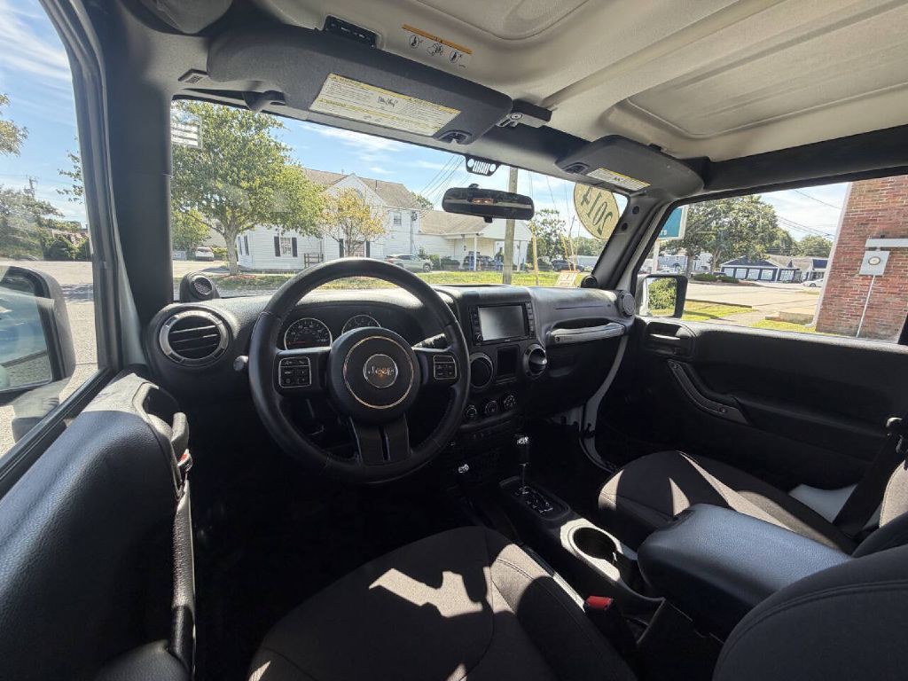 2014 Jeep Wrangler Unlimited Image 10