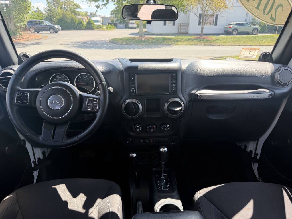 2014 Jeep Wrangler Unlimited Image 11