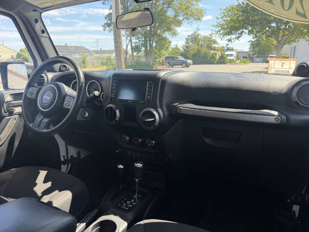 2014 Jeep Wrangler Unlimited Image 12