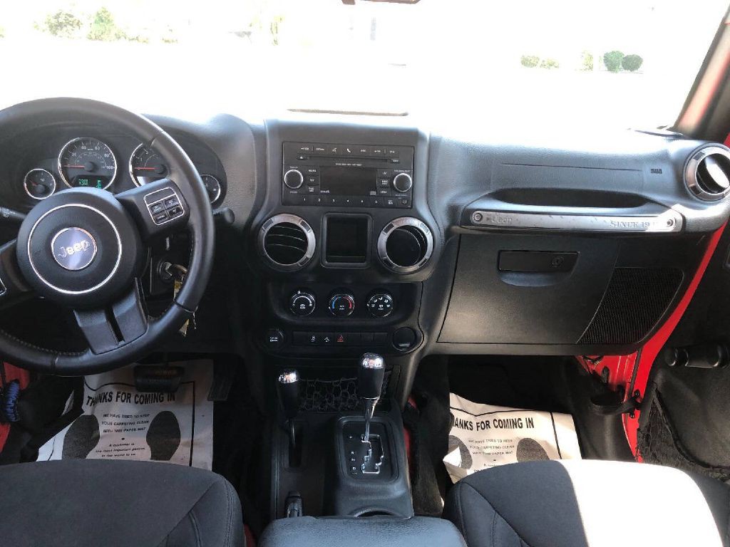 2016 Jeep Wrangler Unlimited Image 11