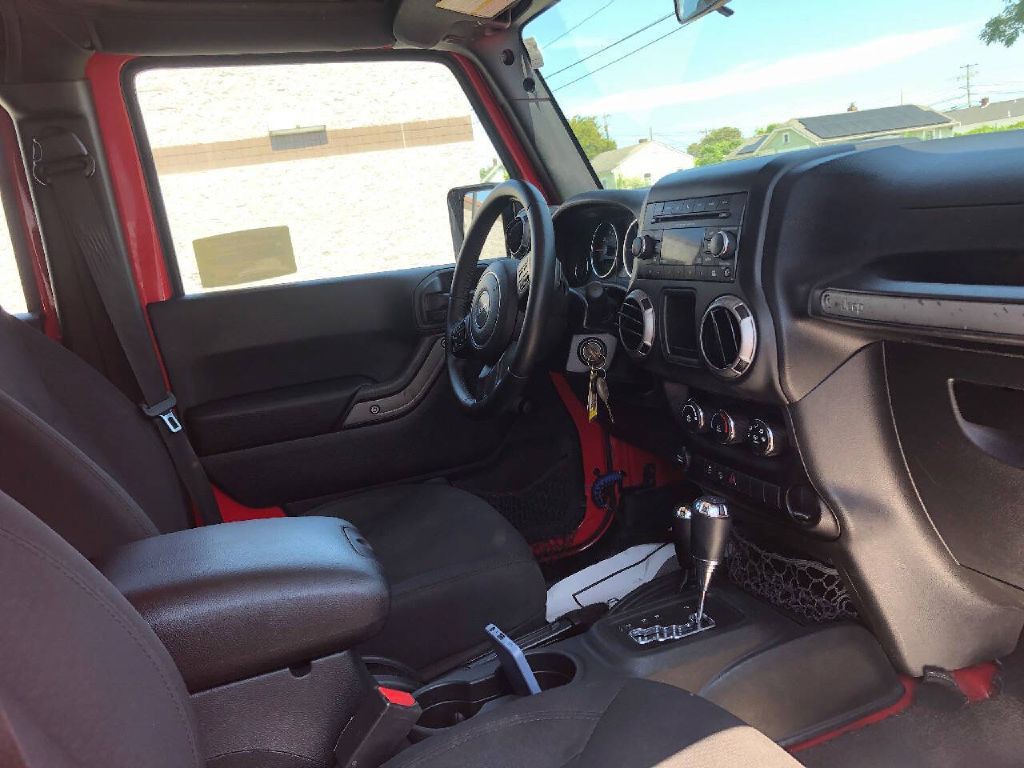 2016 Jeep Wrangler Unlimited Image 12