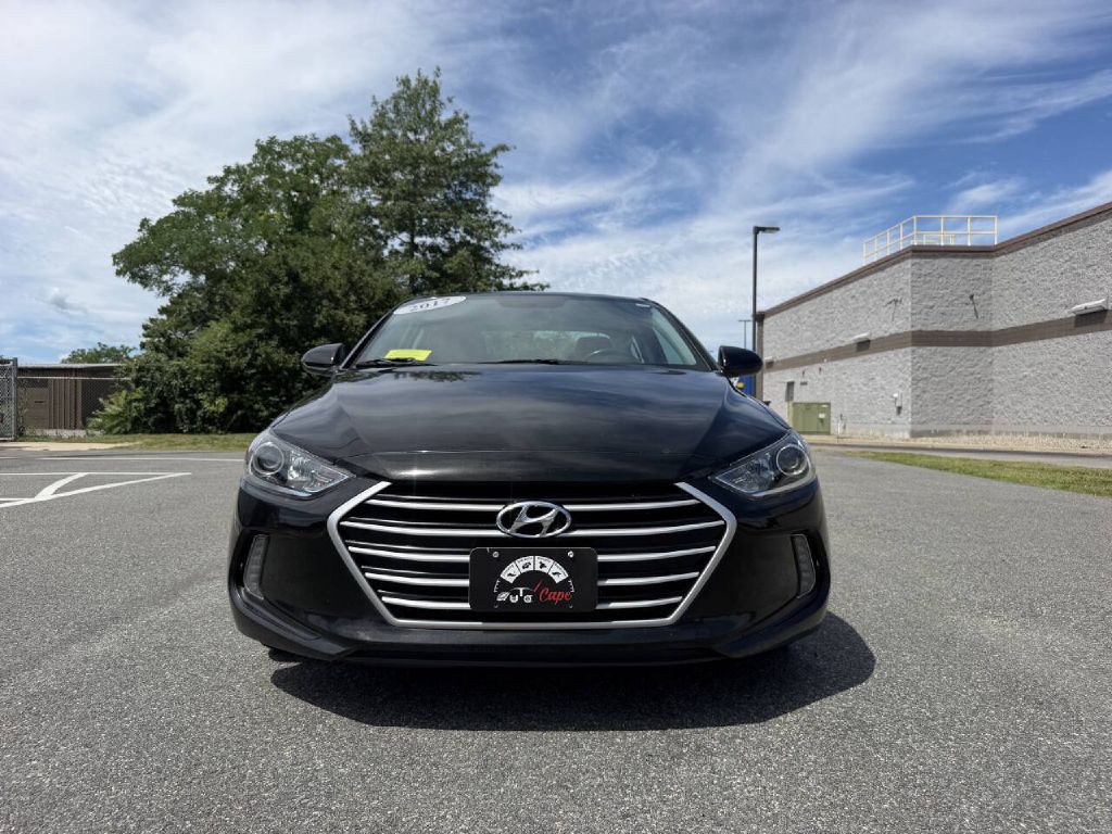 2017 Hyundai Elantra Image 3