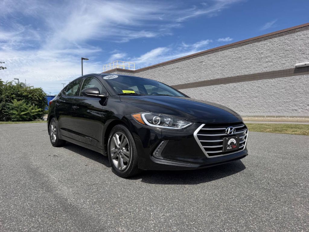 2017 Hyundai Elantra Image 4