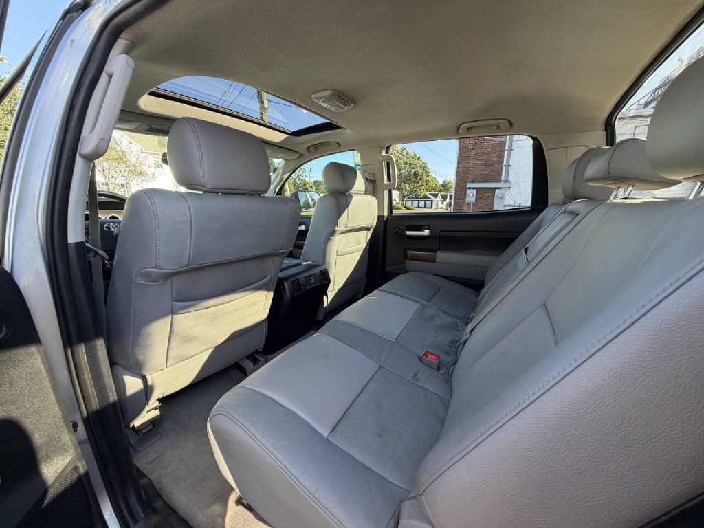 2011 Toyota Tundra Image 13