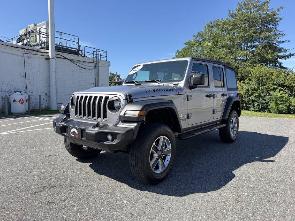 2019 Jeep Wrangler Unlimited Image 2