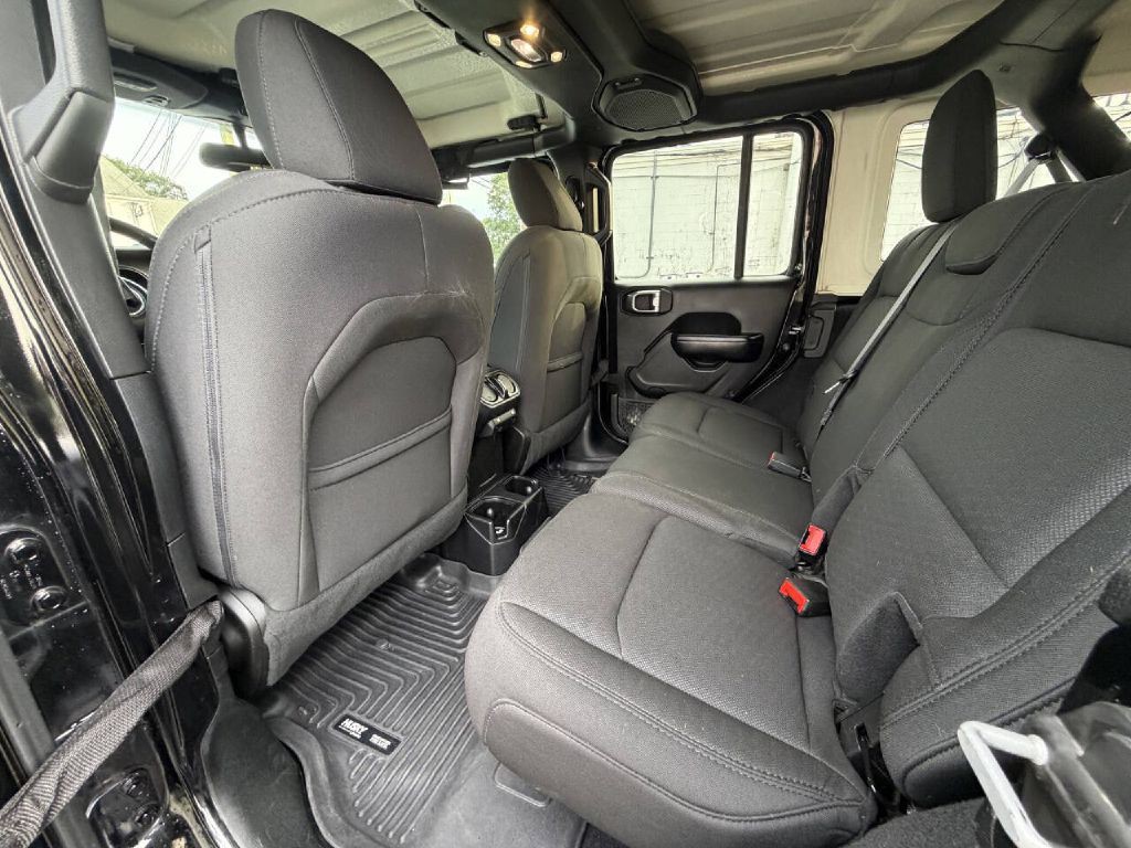 2019 Jeep Wrangler Unlimited Image 13