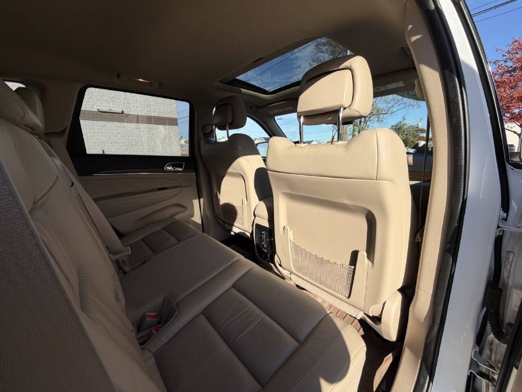 2015 Jeep Grand Cherokee Image 13