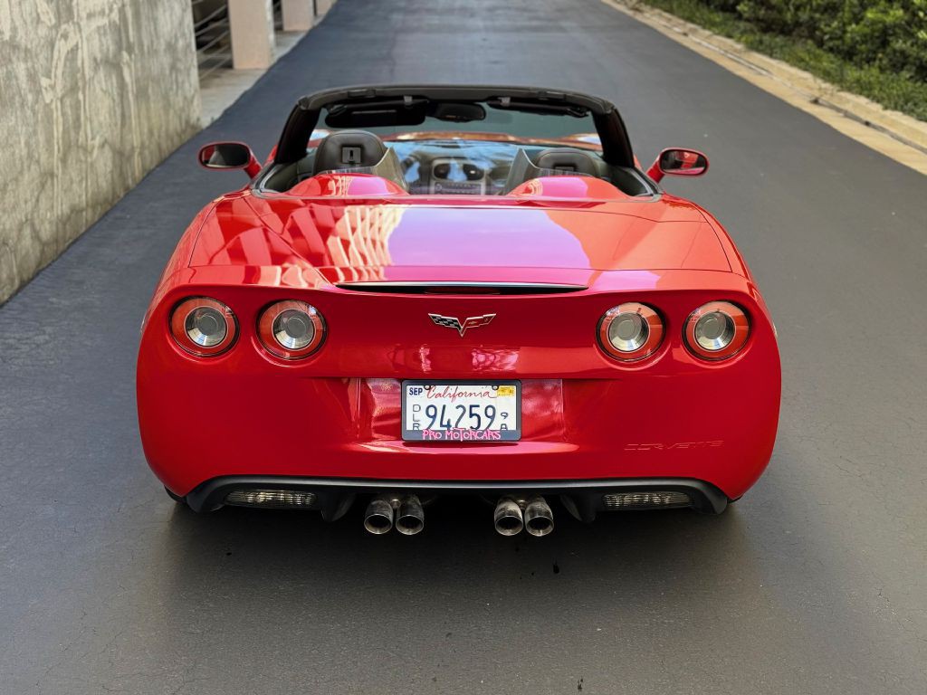 2007 Chevrolet Corvette Image 18