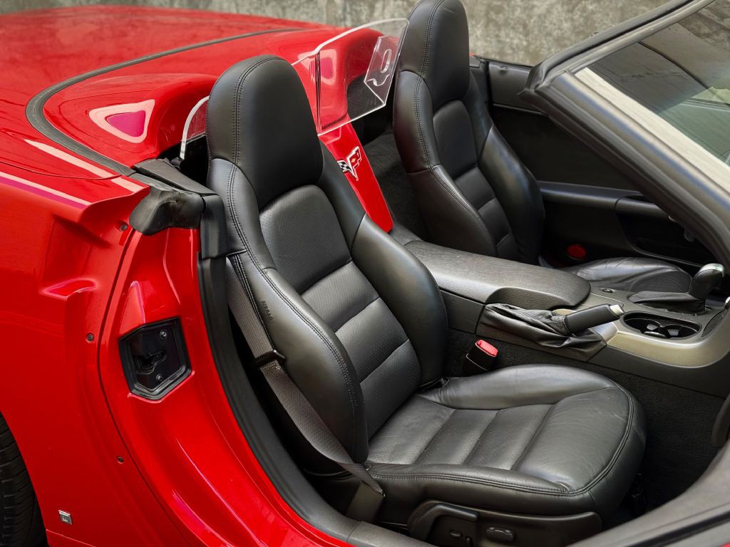2007 Chevrolet Corvette Image 25