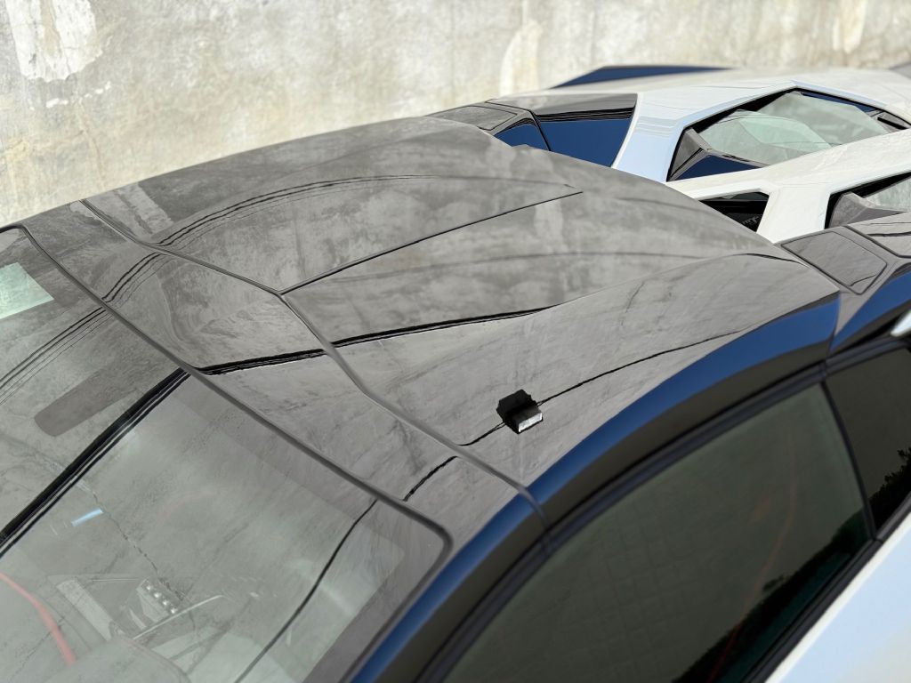 2019 Lamborghini Aventador Image 19