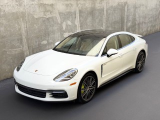 Image for 2018 Porsche Panamera 4 E-HYBRID ID: 6419508