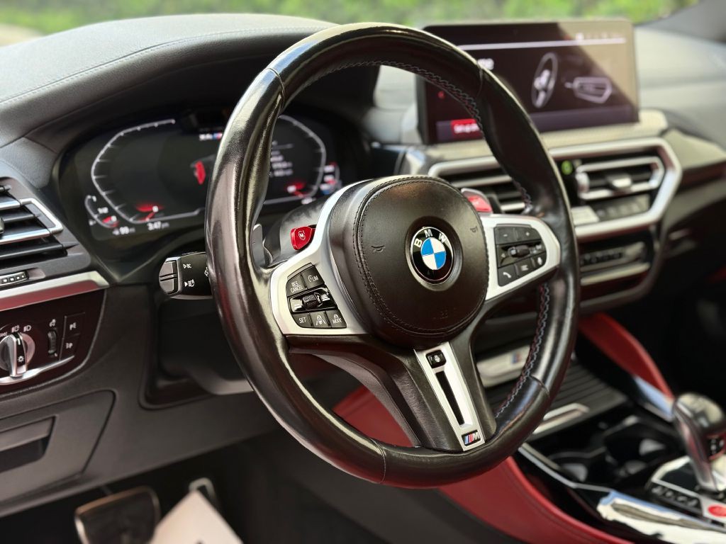 2022 BMW X4 Image 18