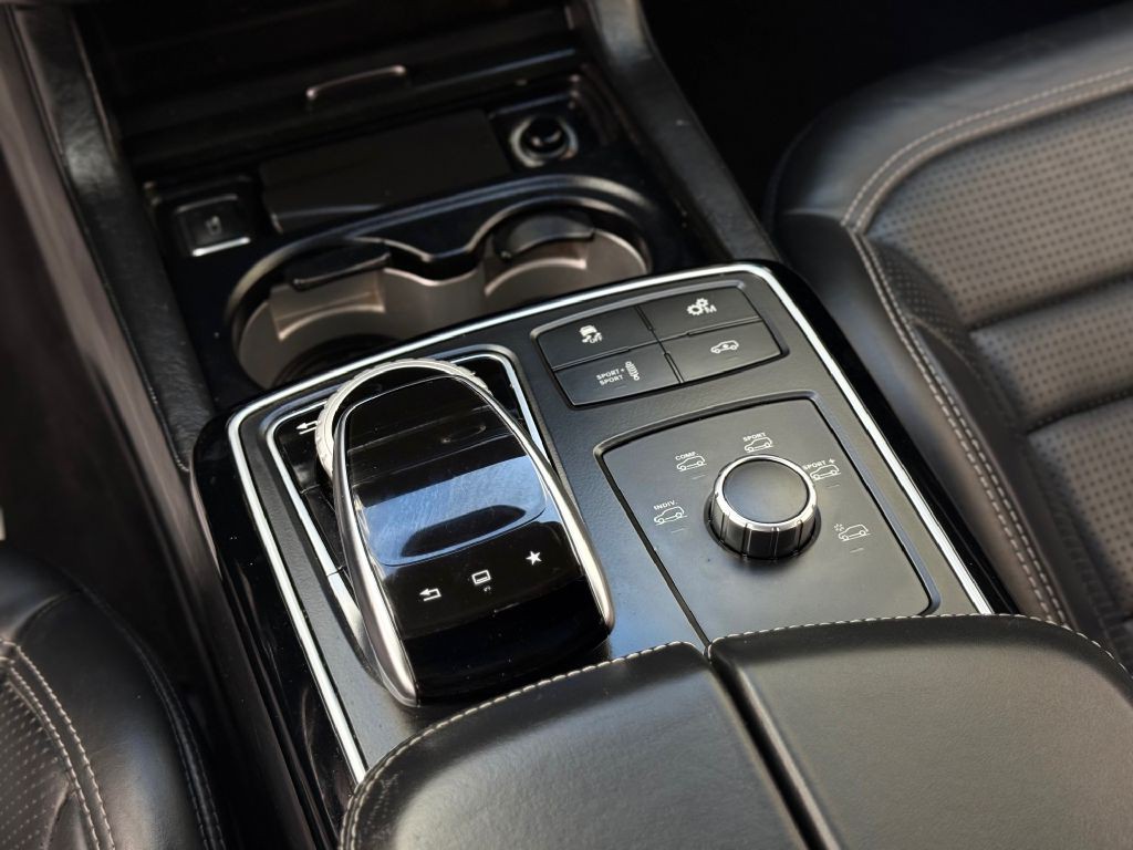 2016 Mercedes-Benz GLE-Class Image 38