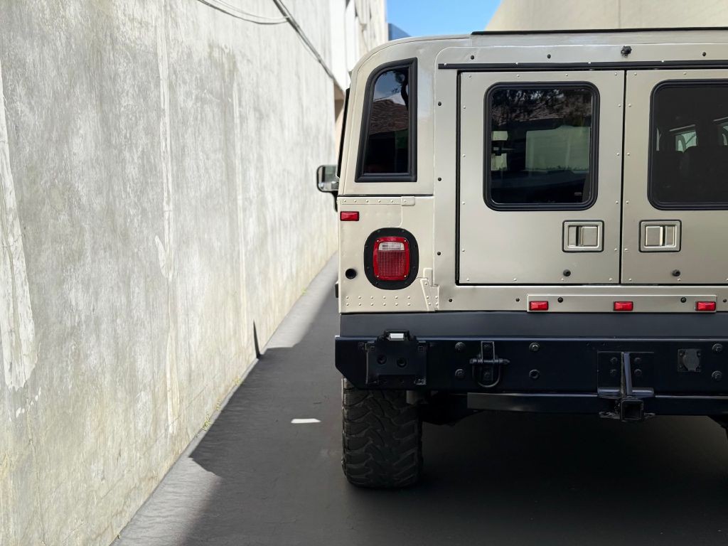 2006 HUMMER H1 Image 28