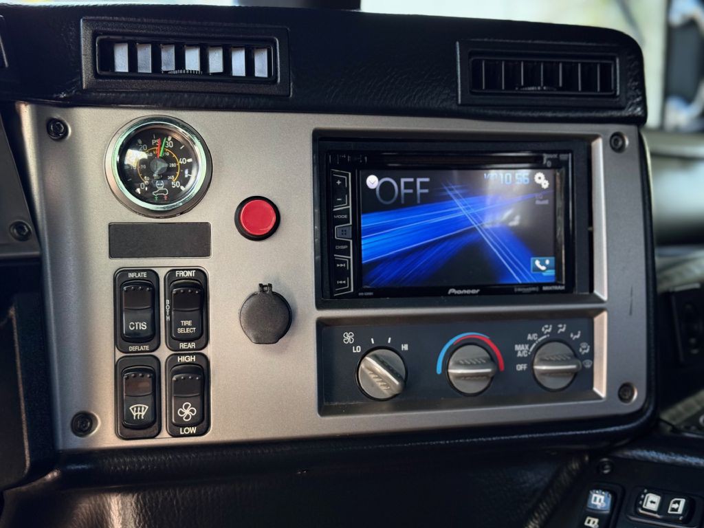 2006 HUMMER H1 Image 48