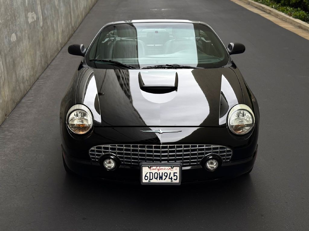 2005 Ford Thunderbird Image 3