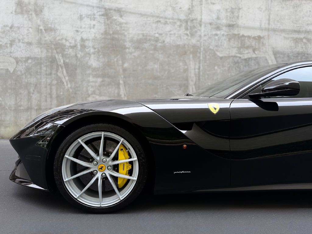2014 Ferrari F12 BERLINETTA Image 8