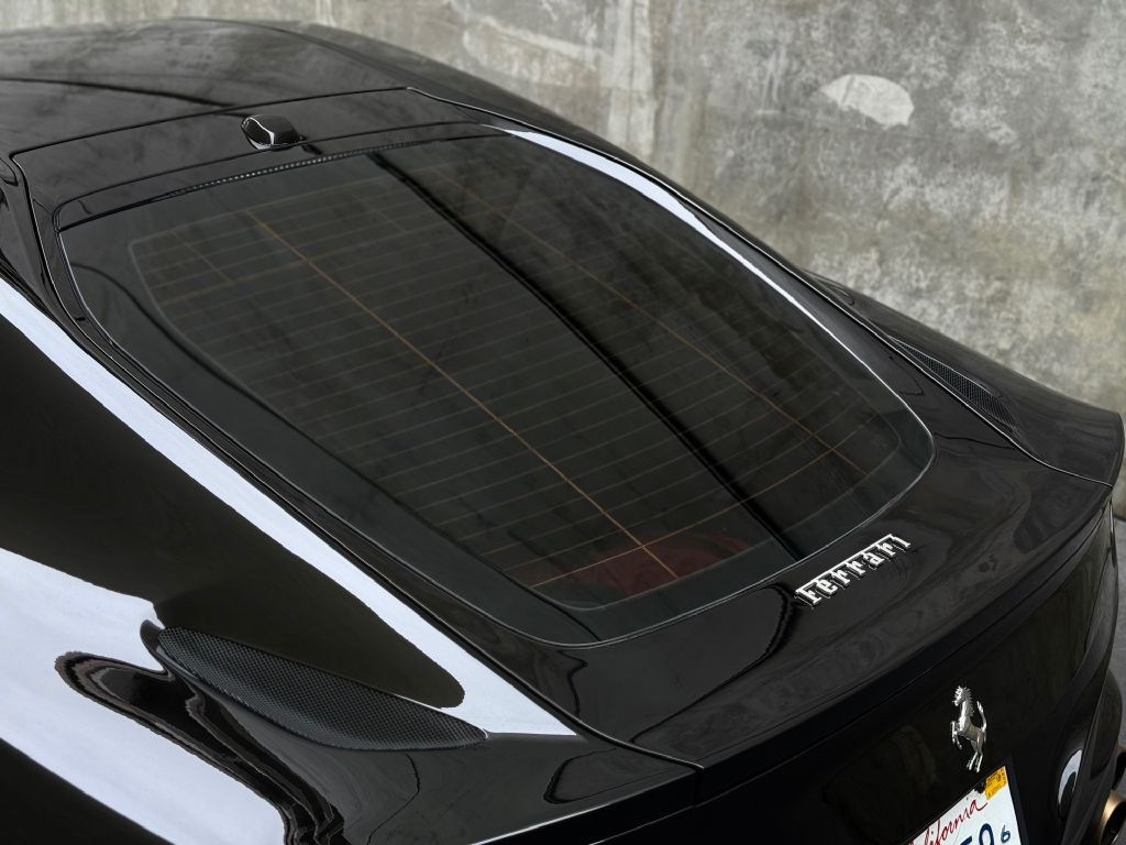 2014 Ferrari F12 BERLINETTA Image 12