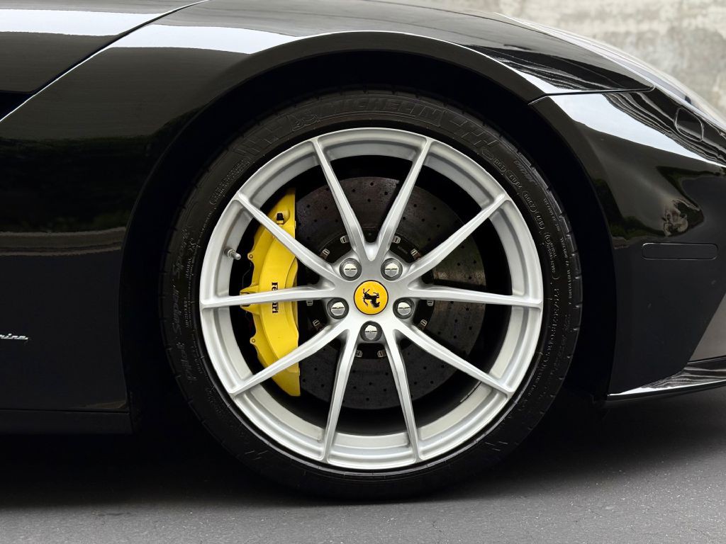 2014 Ferrari F12 BERLINETTA Image 21