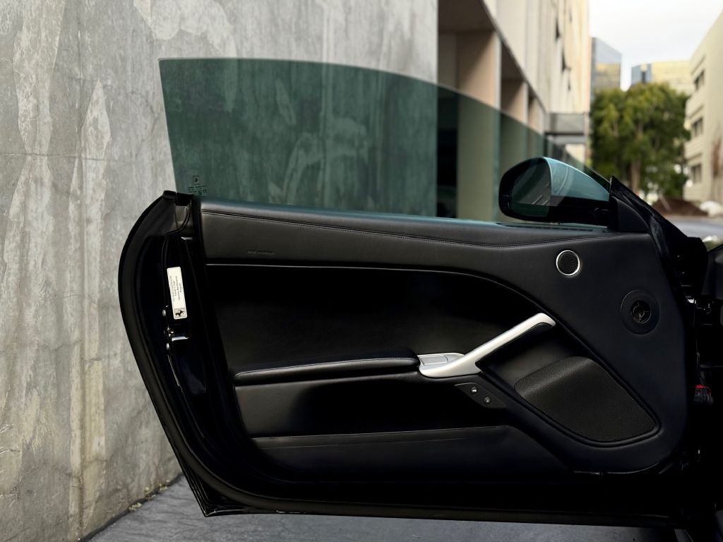 2014 Ferrari F12 BERLINETTA Image 22