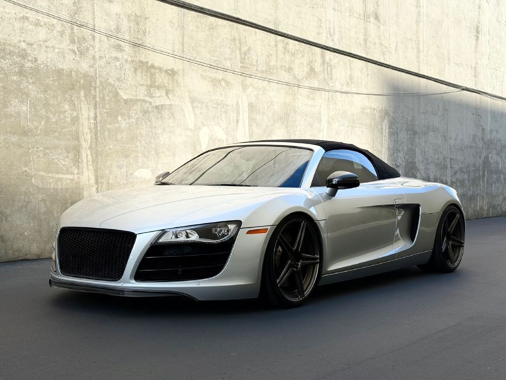 2012 Audi R8 Image 4