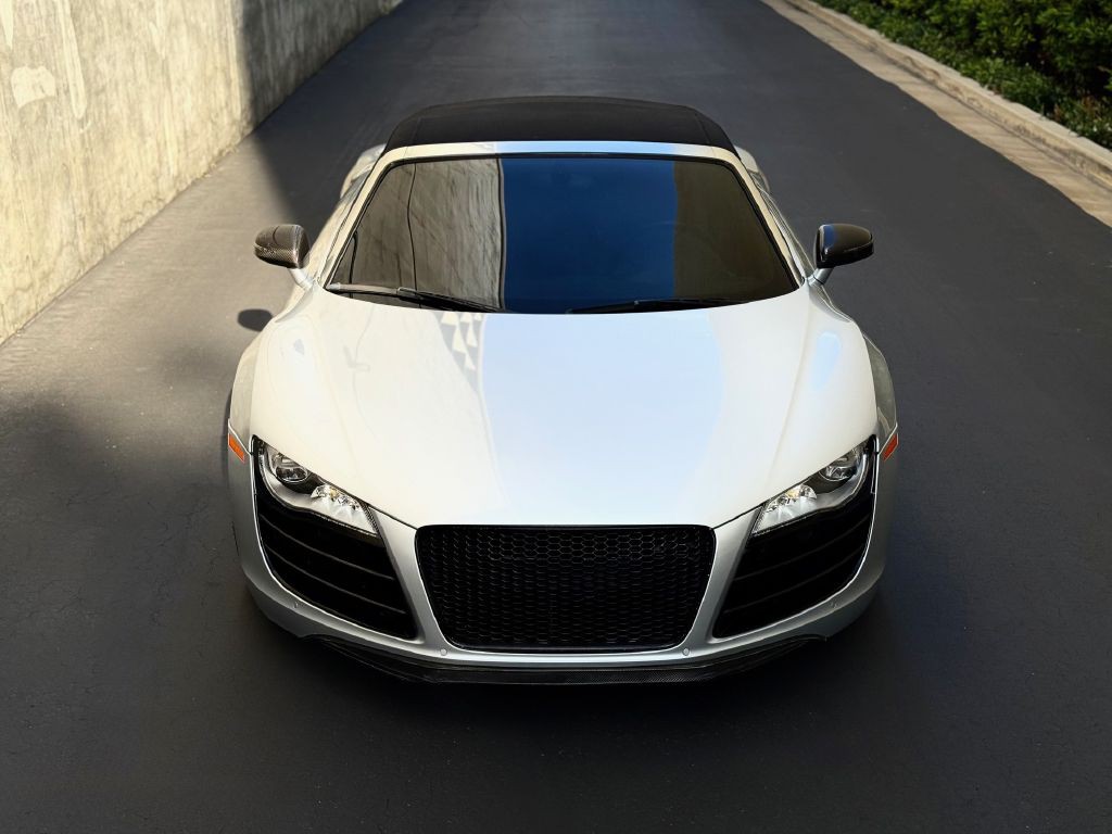 2012 Audi R8 Image 6
