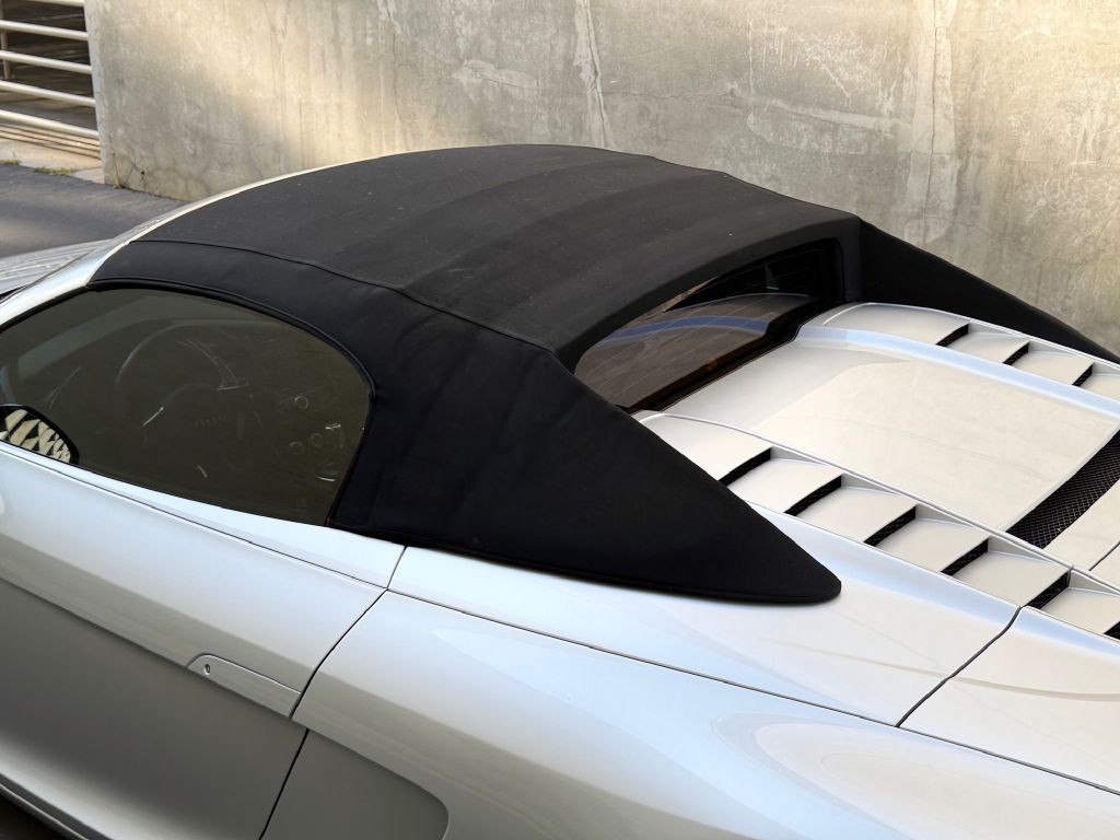 2012 Audi R8 Image 14
