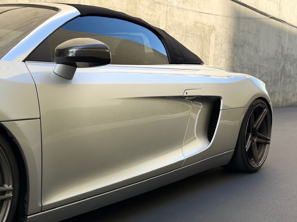 2012 Audi R8 Image 16