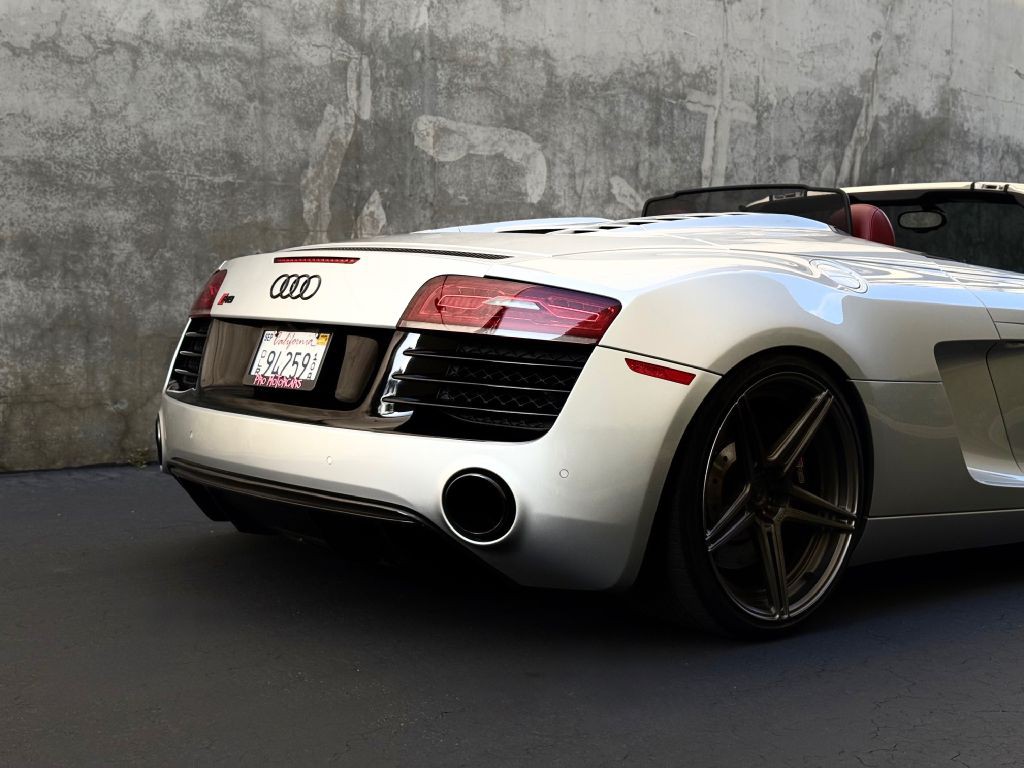 2012 Audi R8 Image 20