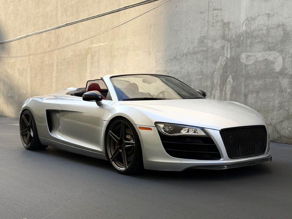 2012 Audi R8 Image 25