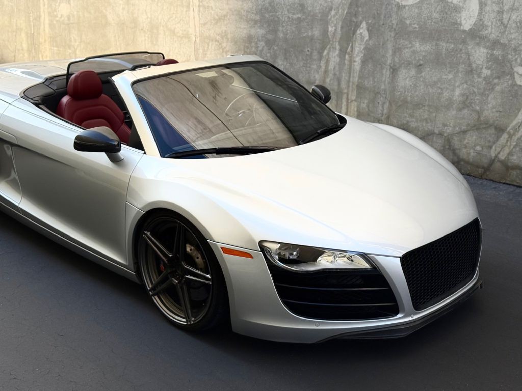 2012 Audi R8 Image 30