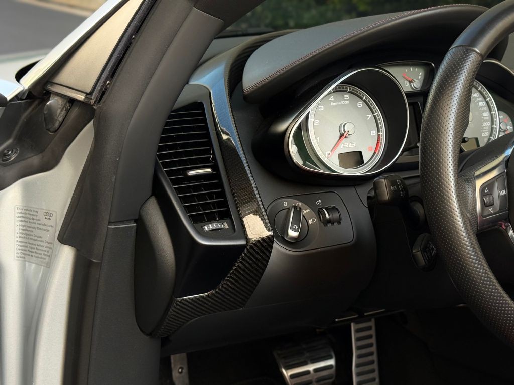2012 Audi R8 Image 41