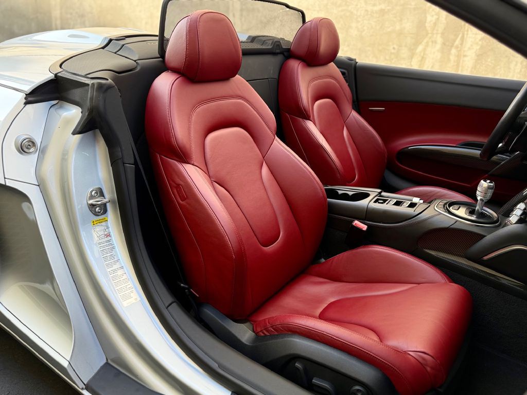 2012 Audi R8 Image 50