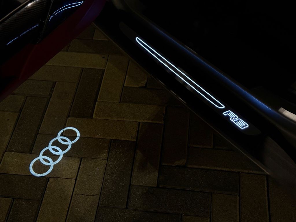 2012 Audi R8 Image 64