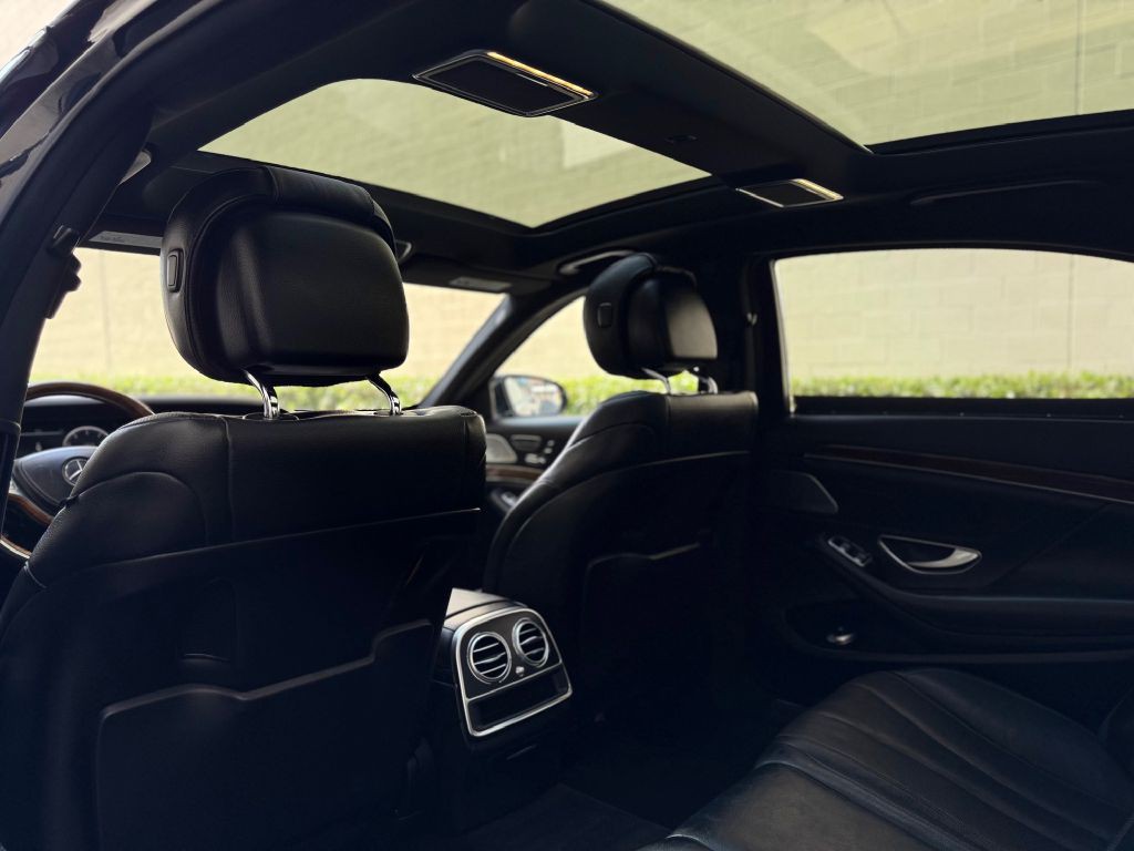 2014 Mercedes-Benz S-Class Image 23