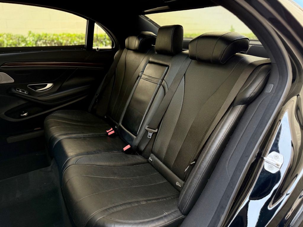 2014 Mercedes-Benz S-Class Image 24