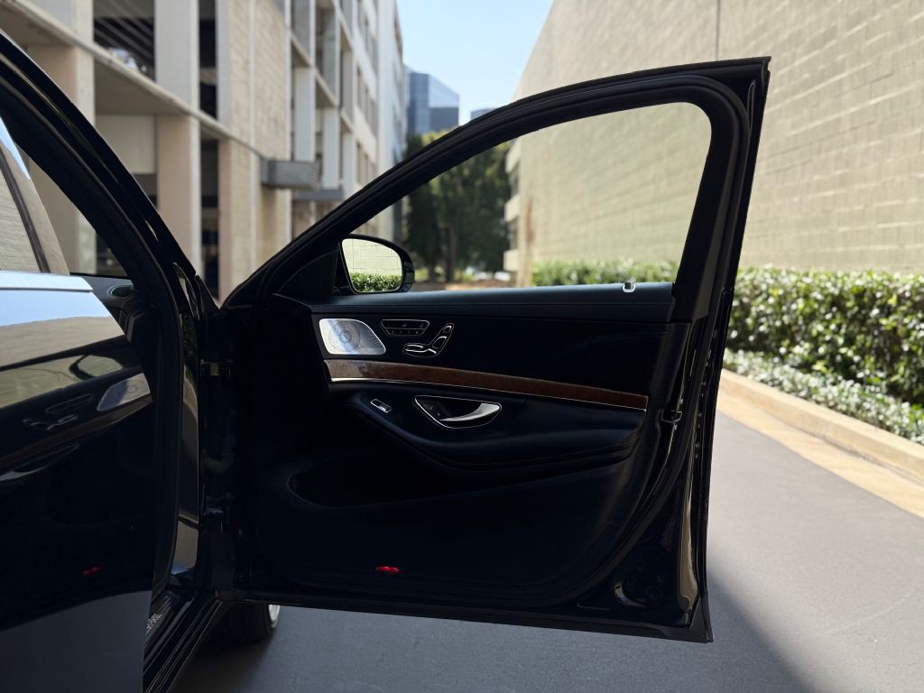 2014 Mercedes-Benz S-Class Image 29