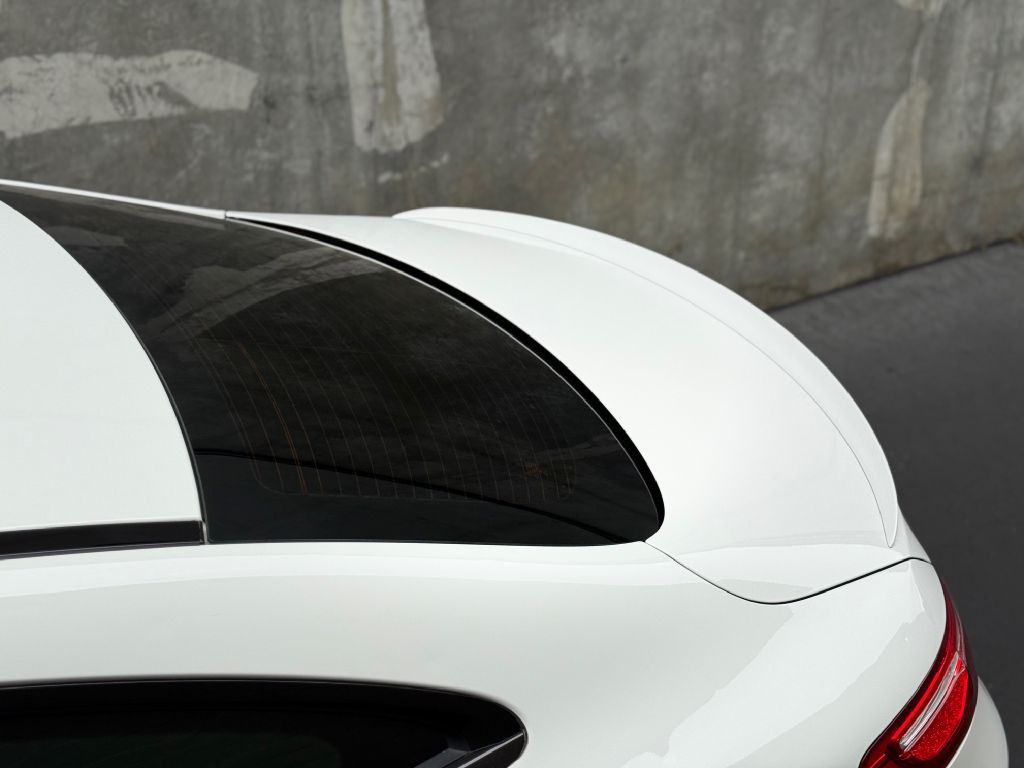 2019 Mercedes-Benz E-Class Image 9