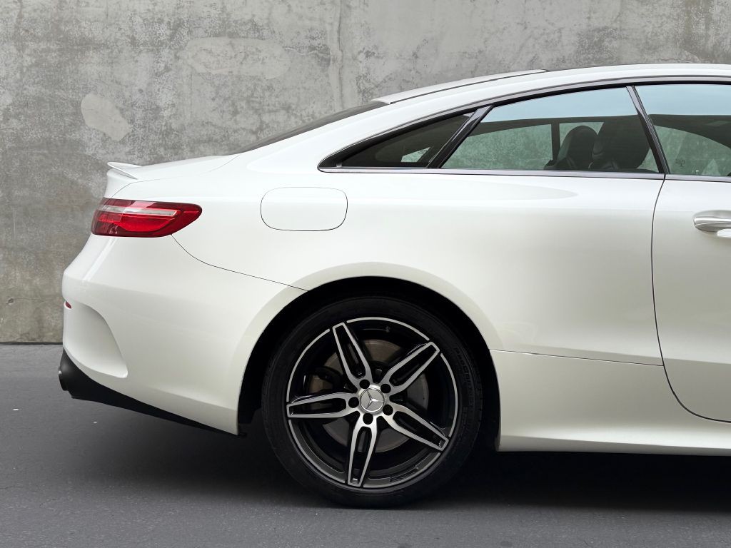 2019 Mercedes-Benz E-Class Image 21