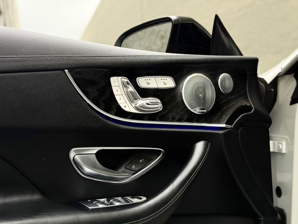 2019 Mercedes-Benz E-Class Image 30