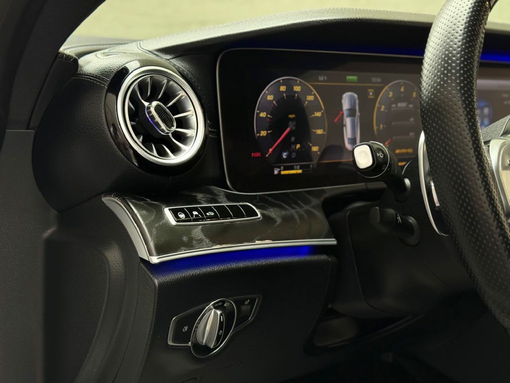 2019 Mercedes-Benz E-Class Image 31
